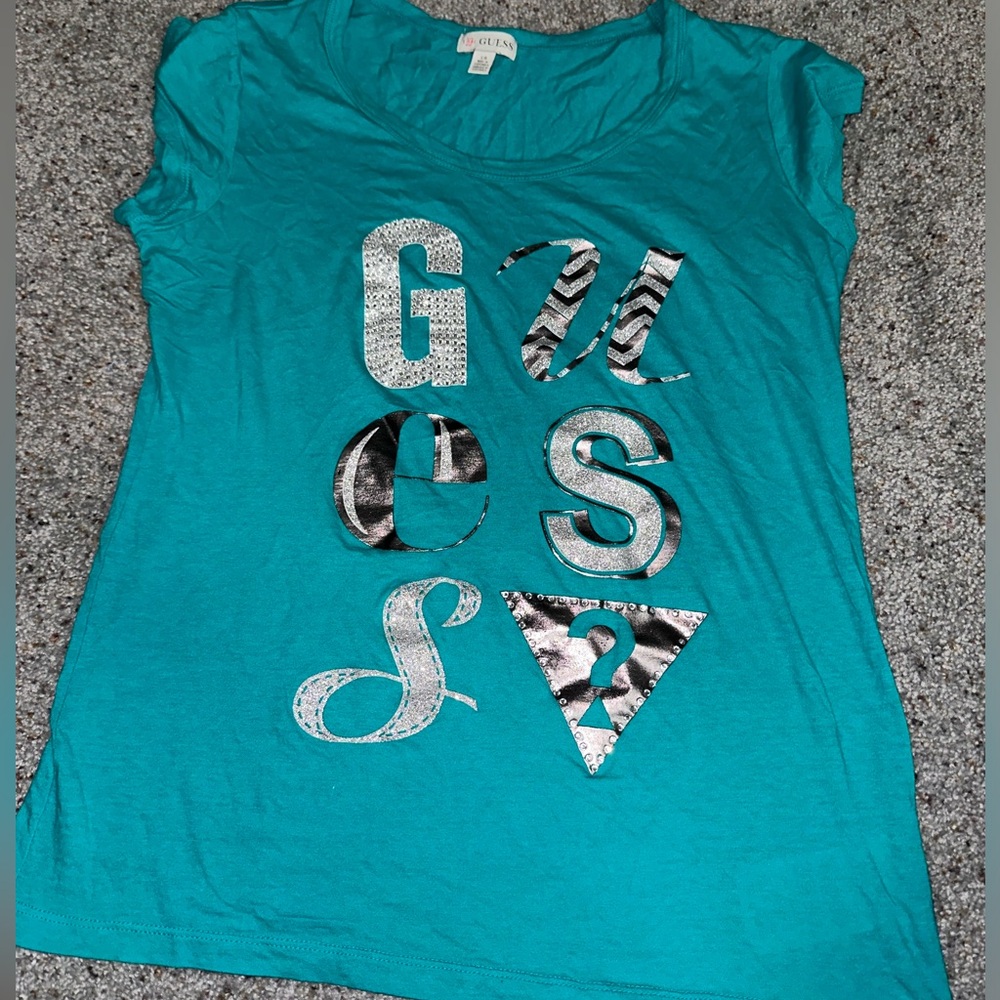 Guess t-shirt